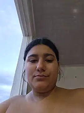 Sara_y_Amy Pertunjukan Webcam