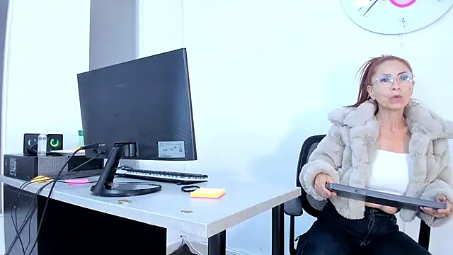 Pertunjukan Kamera Web emagarcia