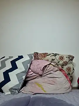 roxi_katty Adlı Modelin Canlı Sohbet Odası