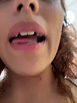 Katee_Jones' Webcam Show