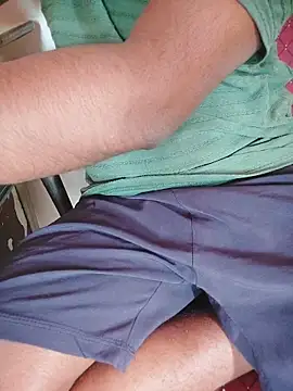 Show modela IOWNBRYAN na web-kameri