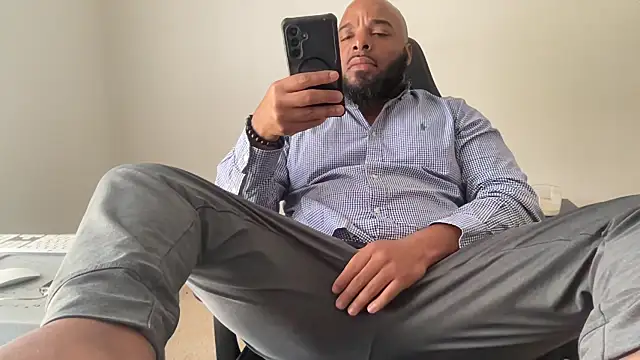 Bbcfun44 Show in webcam