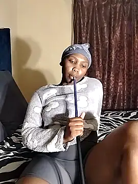 SquirtpussyAna2's Live XXX Chat