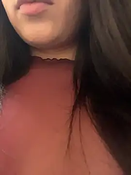 Holly_Play Chat XXX in diretta