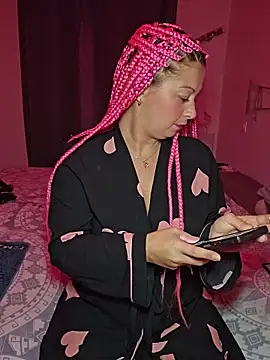 Chaudesquirt's Webcam Show