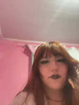 Chatroom XXX en direct de Swettielilly