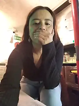 karlagiraldo198's Live XXX Chat