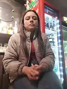 Chat XXX en directo de karlagiraldo198