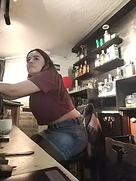 karlagiraldo198 Adlı Modelin Canlı XXX Sohbeti
