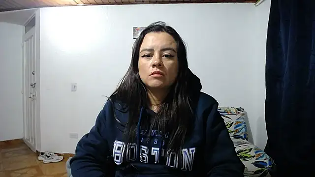 karlagiraldo198's Live XXX Chat