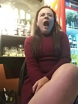 karlagiraldo198's Live XXX Chat