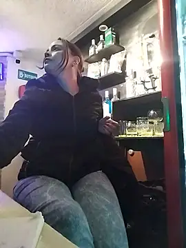 karlagiraldo198 Chat XXX in diretta
