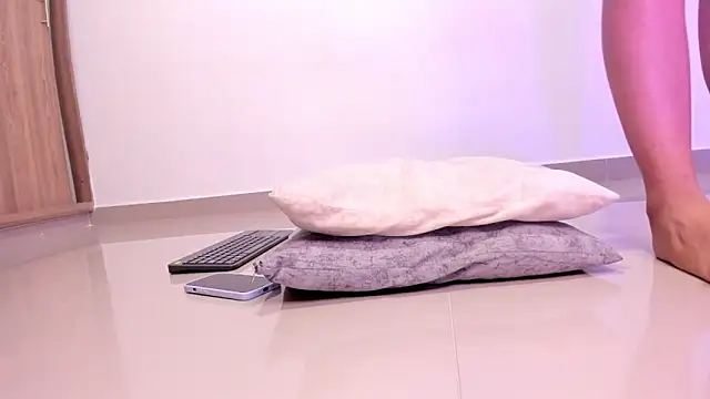 Isa_squirt1 Adlı Modelin Web Kamerası Şovu