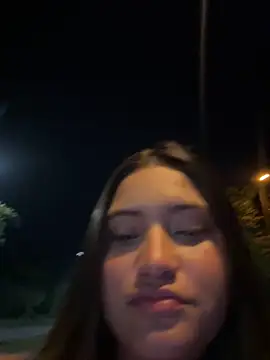 Isa_squirt1's Webcam Show