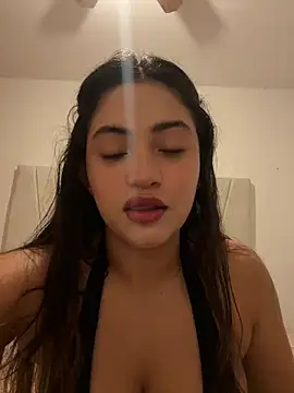 Isa_squirt1's Live XXX Chat