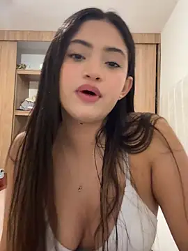 Isa_squirt1's Live XXX Chat
