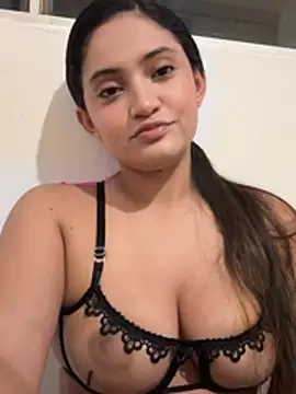 Isa_squirt1's Live XXX Chat