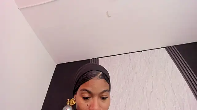 YummyDuooo Webcamshow