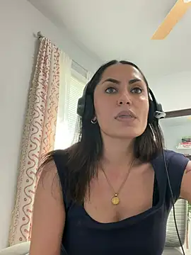 הופעת וובקאם של YourQueen18
