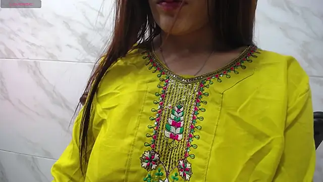 shantala_krishan Live XXX chat