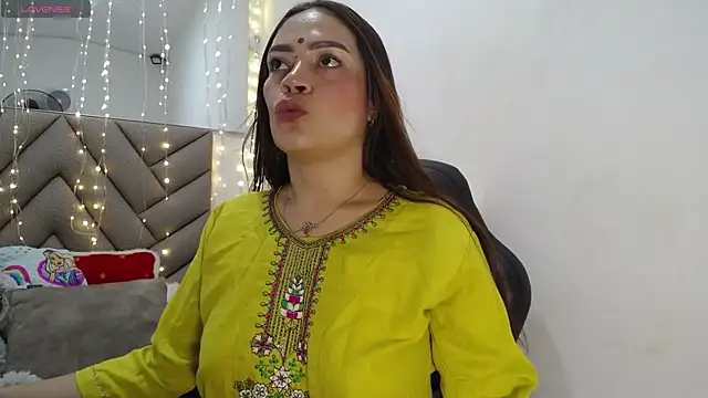 دردشة shantala_krisha الجنسية المباشرة