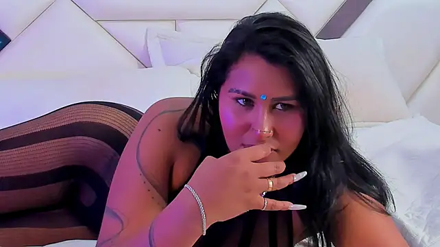 دردشة StormyButty18 الجنسية المباشرة