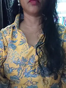SRUTHI-8 Live XXX-chat