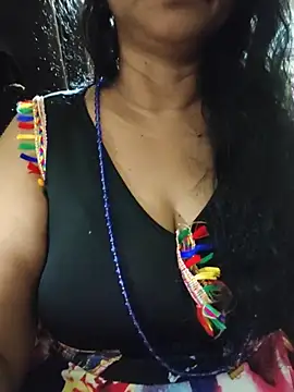 SRUTHI-8: απευθείας συνομιλία ΧΧΧ