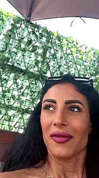 FeetVibe – Naživo XXX chat
