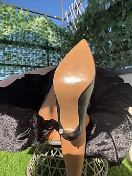 FeetVibe Adlı Modelin Canlı XXX Sohbeti