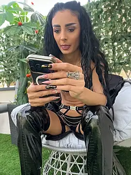 دردشة FeetVibe الجنسية المباشرة