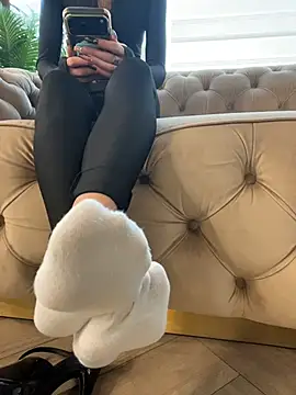 FeetVibe – Naživo XXX chat