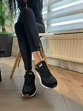 FeetViben Live XXX chat
