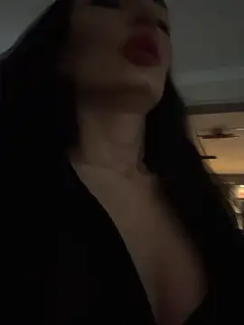FeetVibe Adlı Modelin Canlı XXX Sohbeti