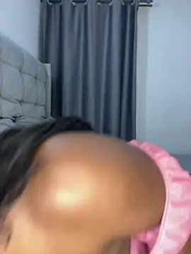 prettiepearl's Webcam Show