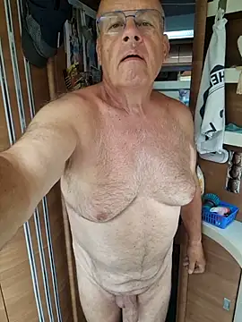ak616263 Webcam Show