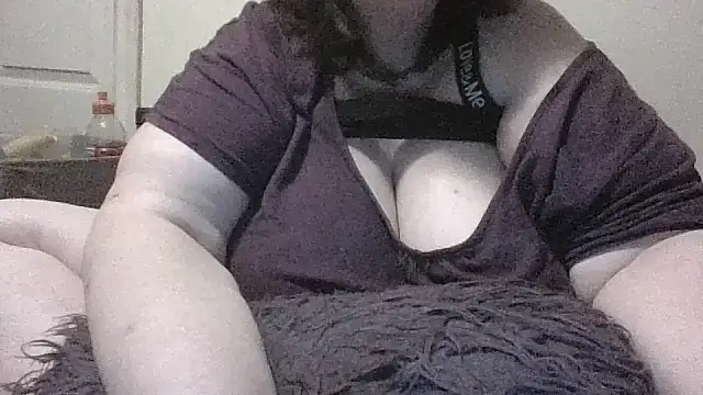 Alli_Kat Adlı Modelin Canlı XXX Sohbeti