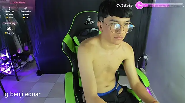 benji_hoter – webcam-show