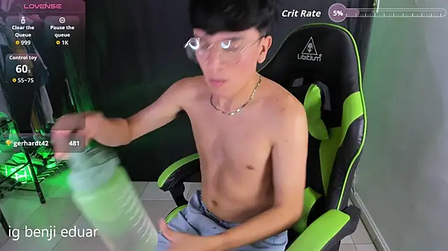 benji_hoter Adlı Modelin Web Kamerası Şovu