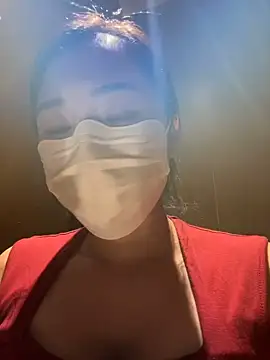 Nini_11 即時 XXX 聊天