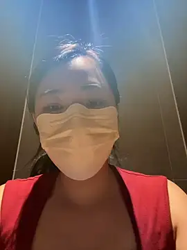Nini_11's Live XXX Chat
