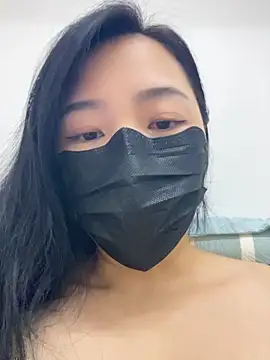 Nini_11 XXX чат на живо