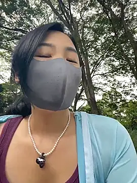 Nini_11 Show Webcam