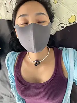 Czat XXX na żywo – Nini_11