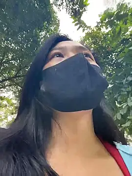 Nini_11 Show Webcam