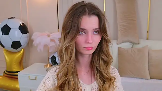 MarybethSnow's Live XXX Chat