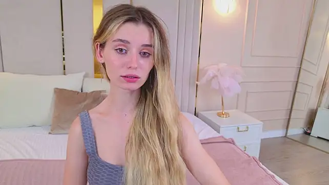 MarybethSnow's Live XXX Chat
