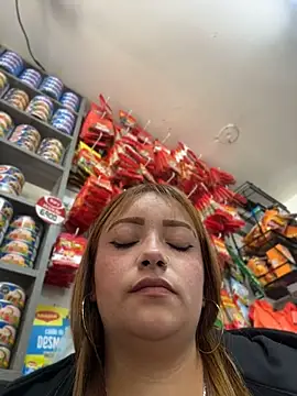 Tatiana_O 在線直播表演