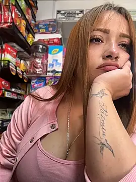 Tatiana_O Show in webcam