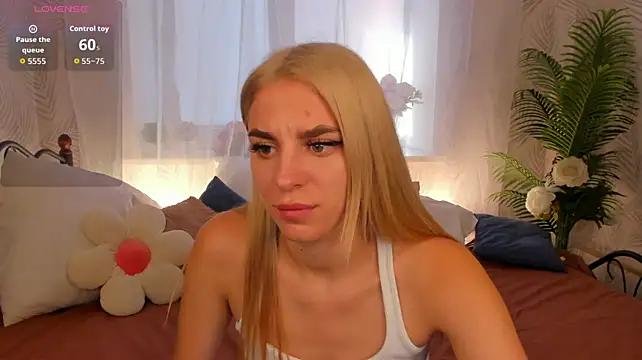 emy__angel Chat XXX live